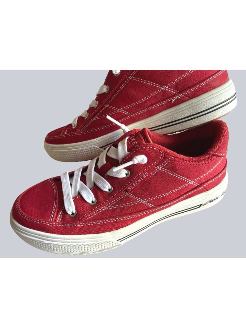 size 7.4 SKECHERS Arch Fit Arcade Arcata red sneakers tennis shoes 177195